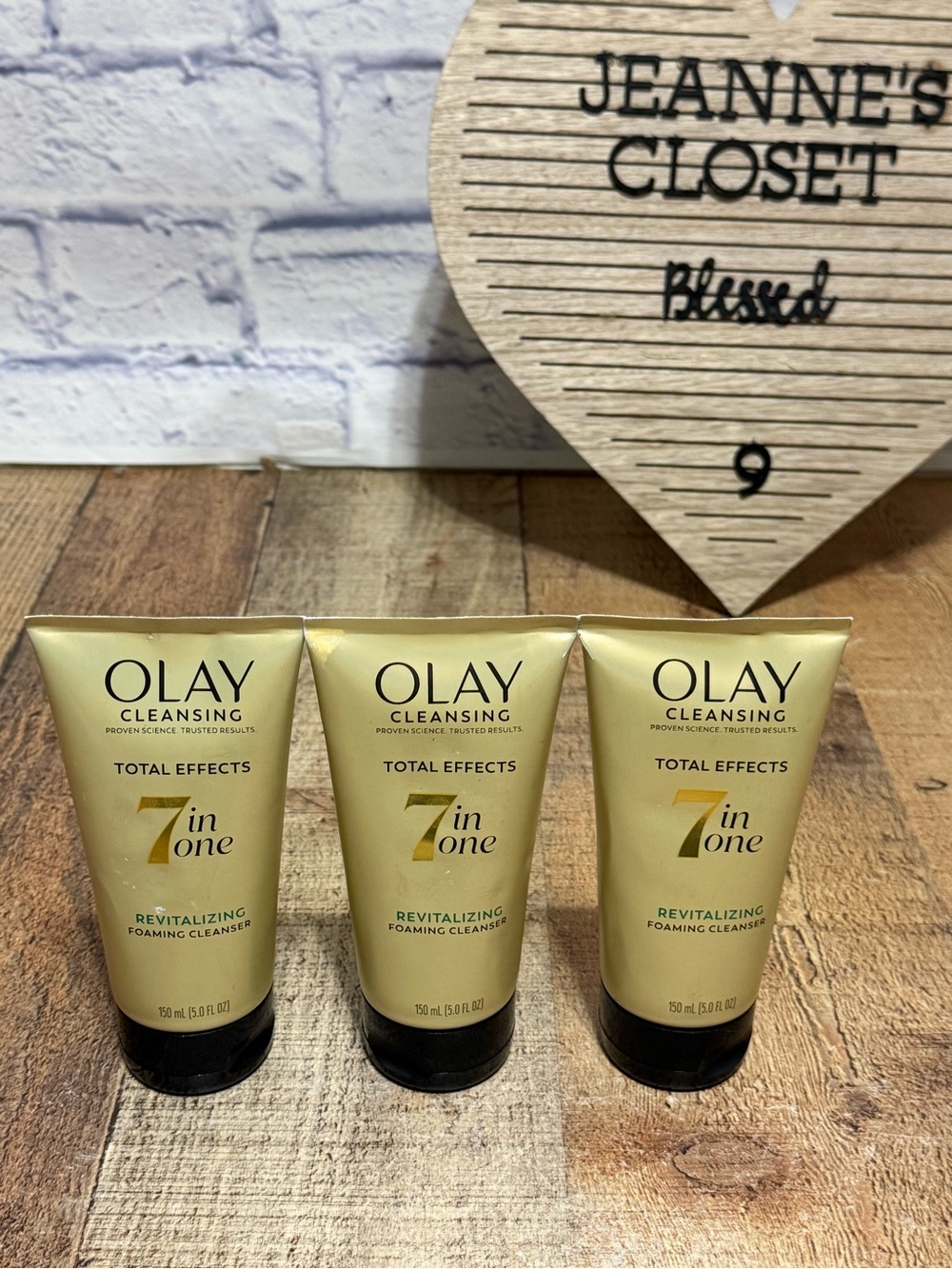 Olay Total Effects 7-in-1 Revitalizing Foaming Cleanser – Bundle of 3